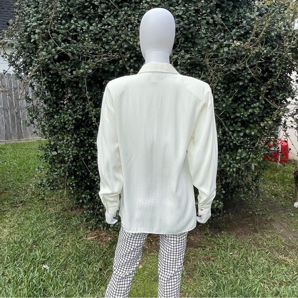NWT Old Stock JM By Shelli Segal Winter White Crest LS Button Down Shirt - Picture 7 of 10